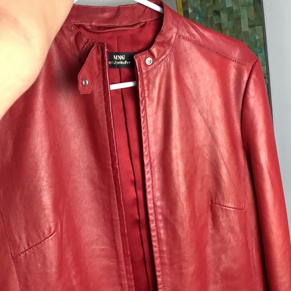 Mango - Picture 2 of 6